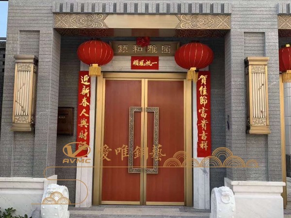 如何區(qū)分市場上的真銅門和仿銅門？