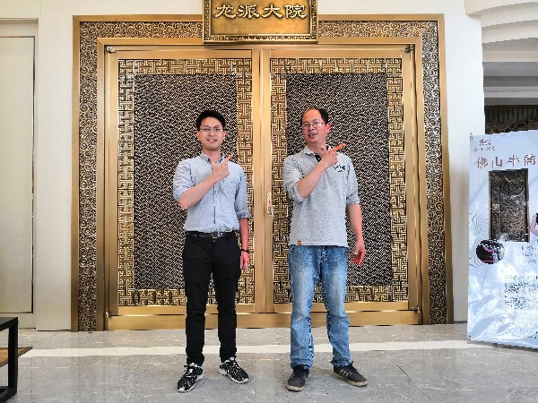 銅門廠家告訴您選購銅門應(yīng)該注意什么？